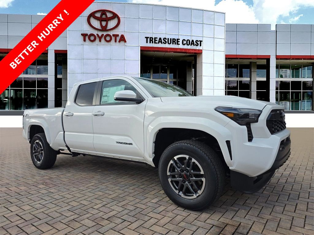 Certified 2025 Toyota Tacoma TRD Sport image 1