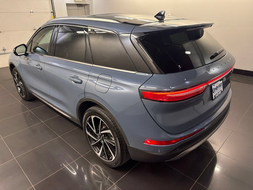 Certified 2023 Lincoln Corsair Reserve w/ Equipment Group 202A AWD/4WD image 4