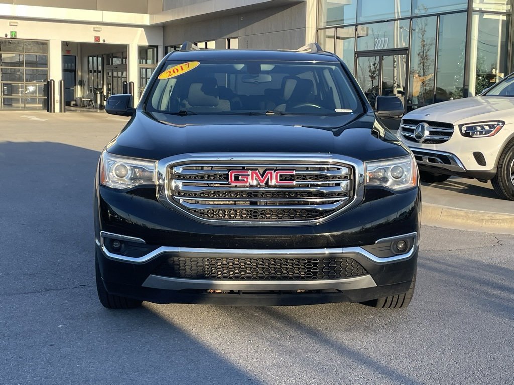 Used 2017 GMC Acadia SLE image 2