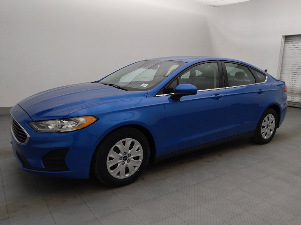 Used 2020 Ford Fusion S image 2