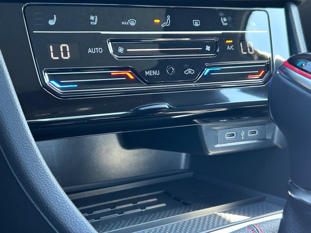 New 2027 Volkswagen Jetta GLI Autobahn FWD image 33