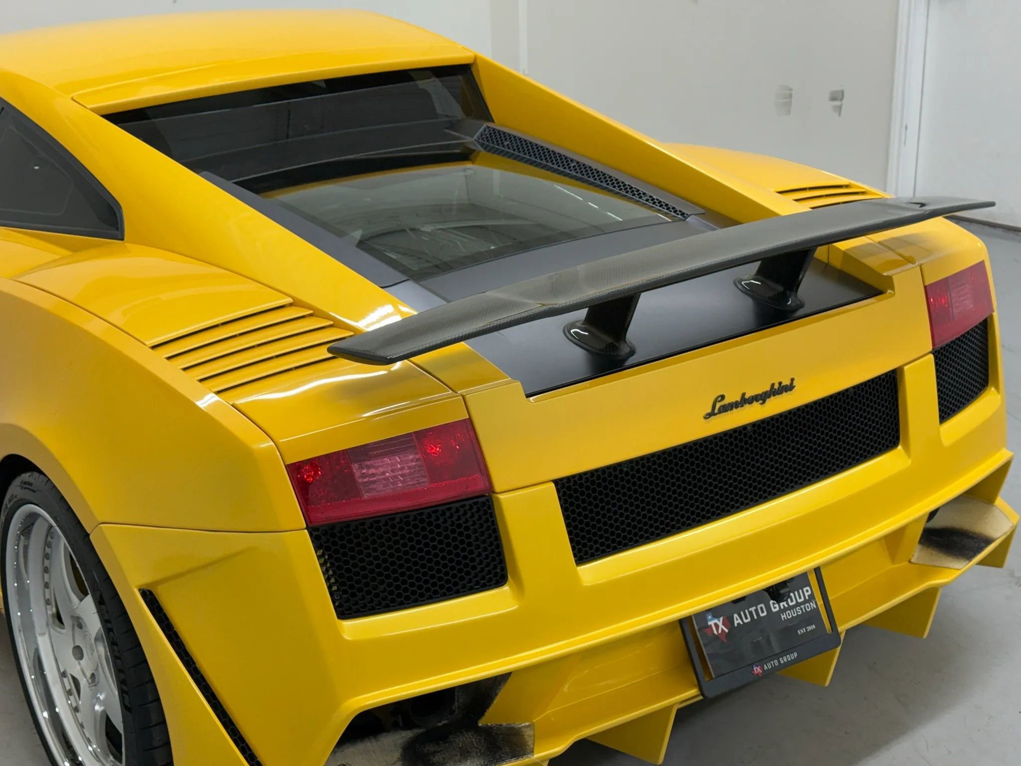 Used 2006 Lamborghini Gallardo AWD/4WD image 27