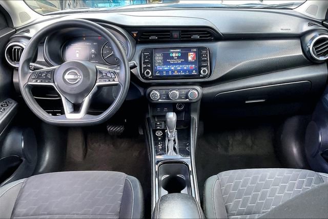 Used 2024 Nissan Kicks SV image 15
