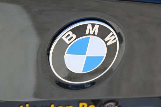 Used 2023 BMW 330i Sedan w/ Convenience Package RWD image 7