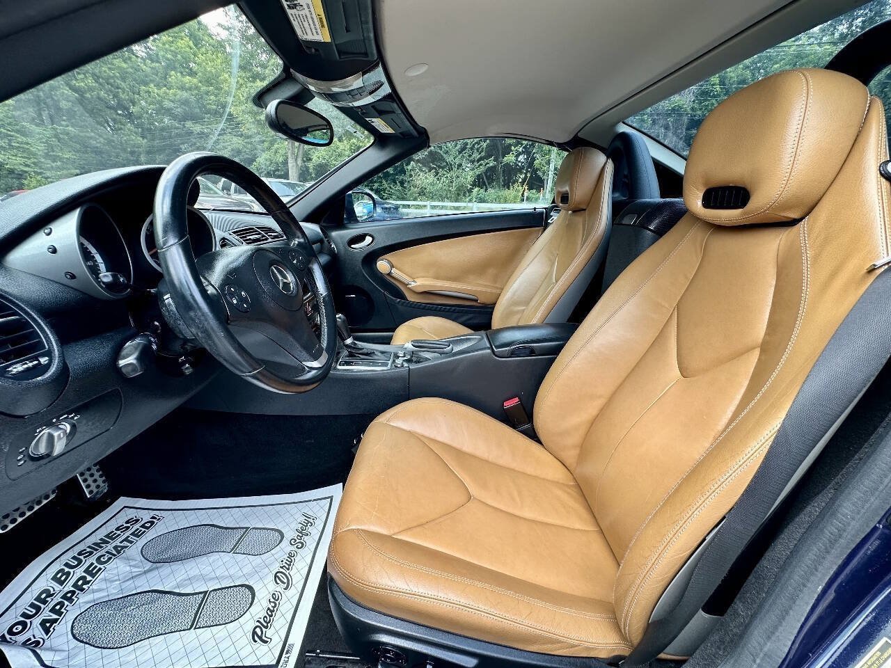 Used 2011 Mercedes-Benz SLK 350 w/ Multimedia Pkg image 18