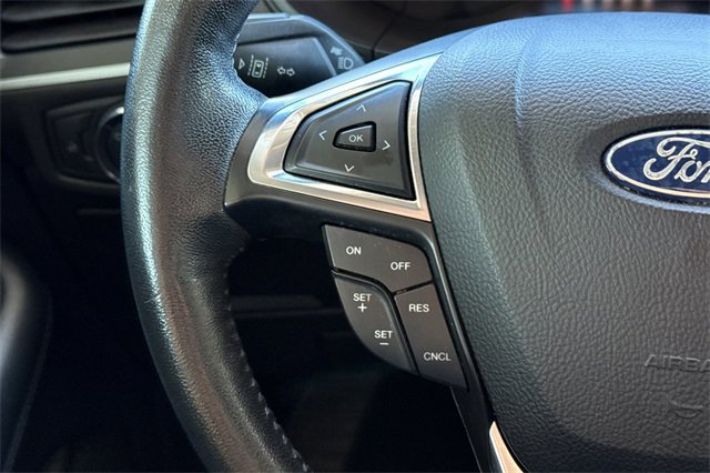 Used 2022 Ford Edge SEL image 30