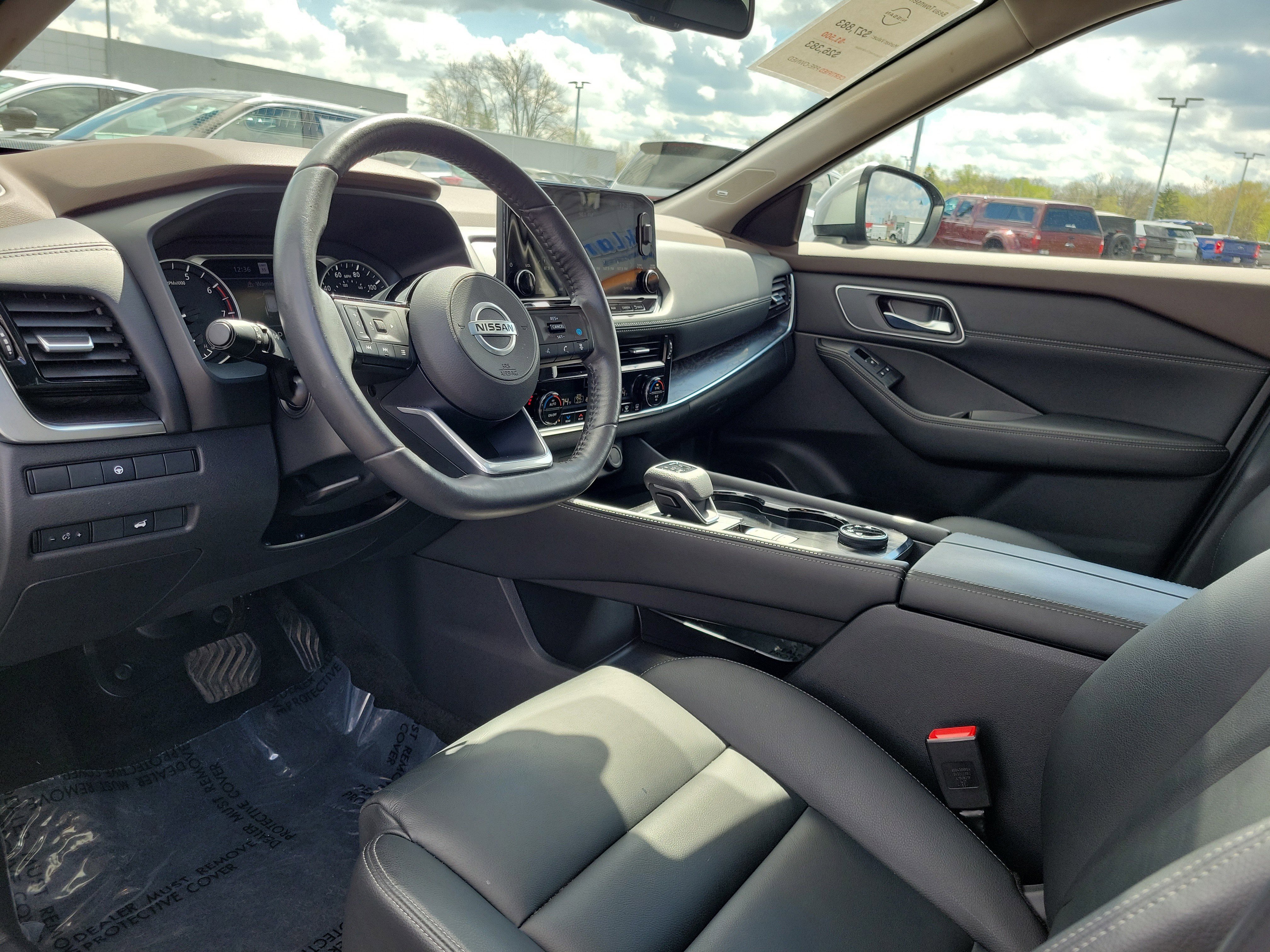 Certified 2021 Nissan Rogue SL w/ Premium Package image 19