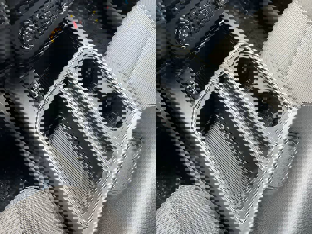 Used 2017 Ford F150 XLT w/ Equipment Group 302A Luxury image 34