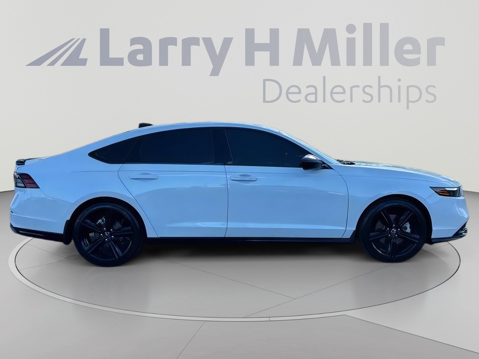 Used 2023 Honda Accord Sport image 7