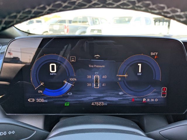 Used 2024 Chevrolet Equinox EV LT w/ LPO, Active Package image 24