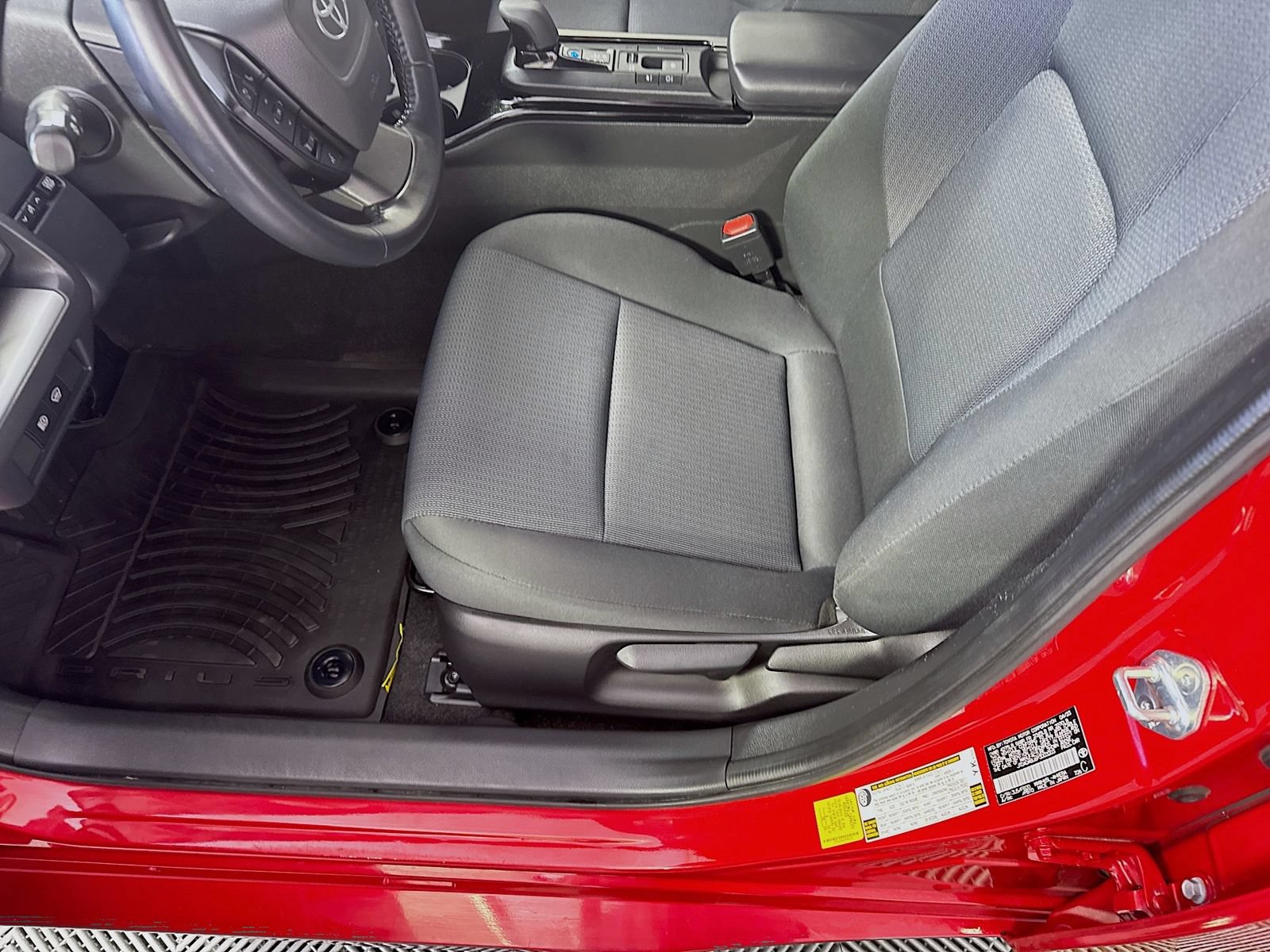 Certified 2023 Toyota Prius LE AWD/4WD image 13