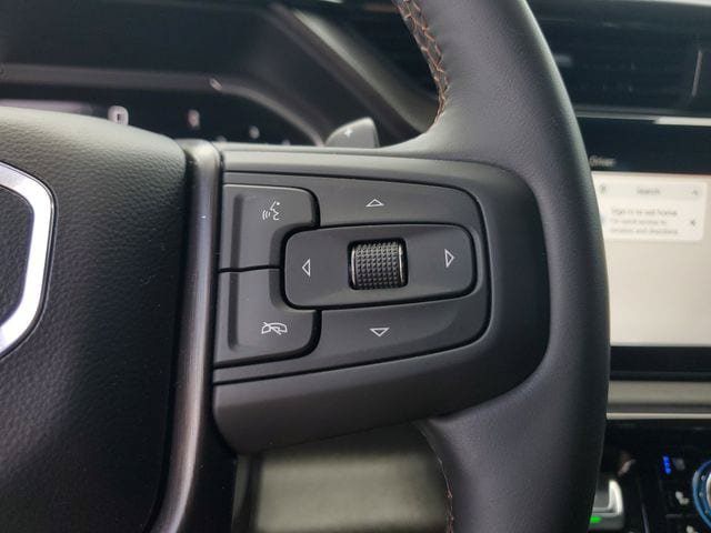 Used 2024 GMC Sierra 1500 AT4 w/ Technology Package AWD/4WD image 28