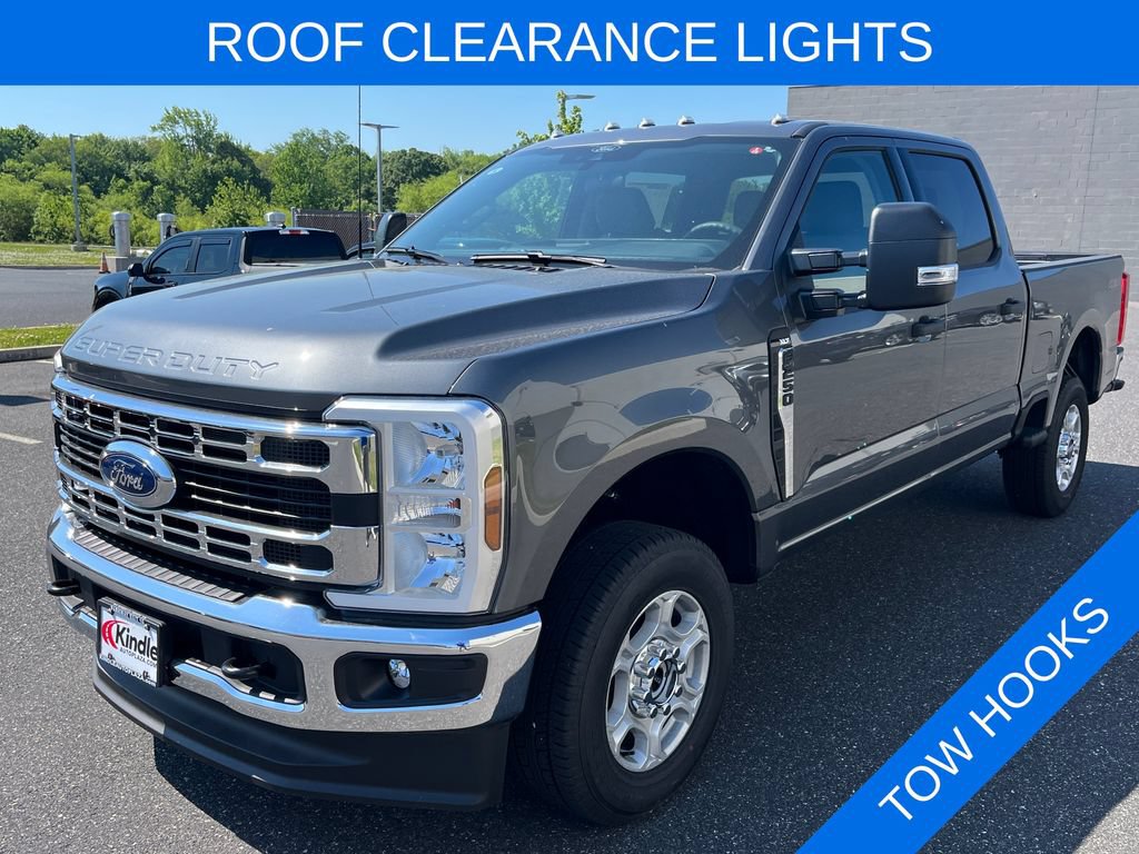 New 2026 Ford F250 XLT w/ F-250 >10K GVWR Package AWD/4WD image 4