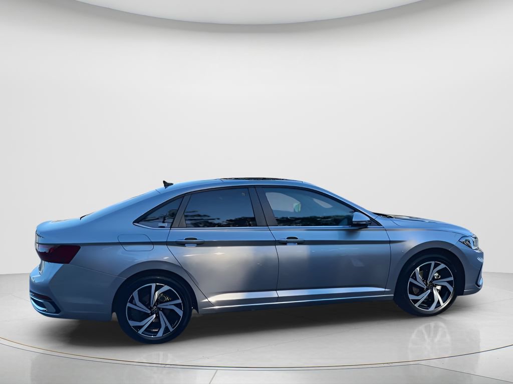New 2026 Volkswagen Jetta SEL FWD image 9