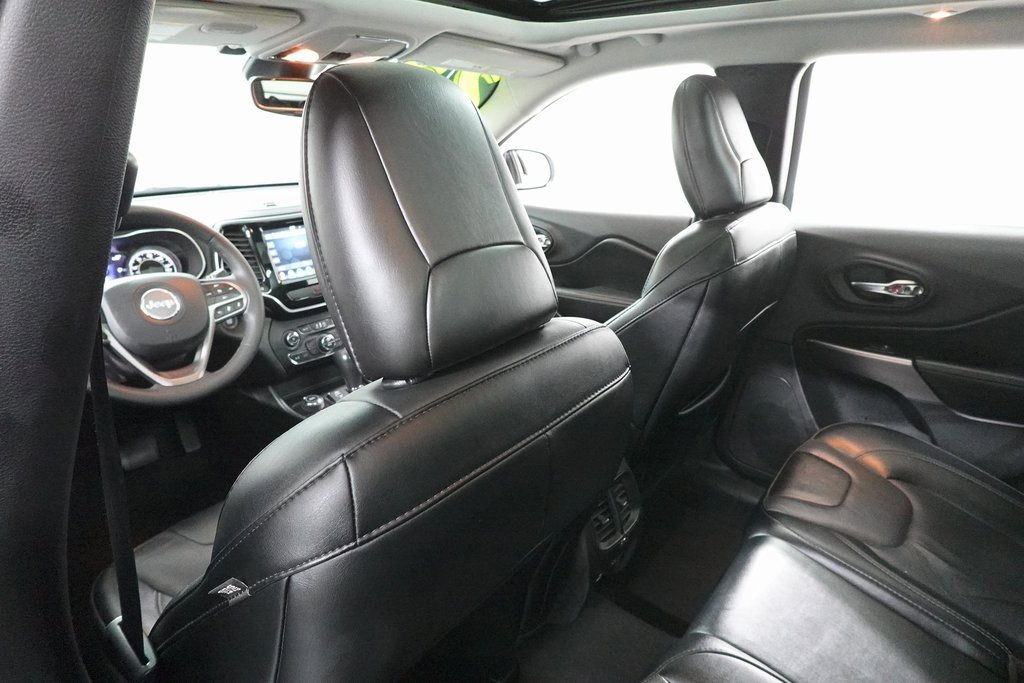 Used 2022 Jeep Cherokee Limited image 24