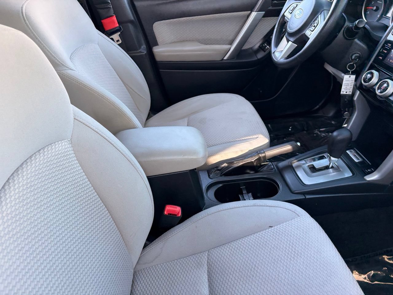 Used 2018 Subaru Forester 2.5i Premium w/ All-Weather Package AWD/4WD image 12