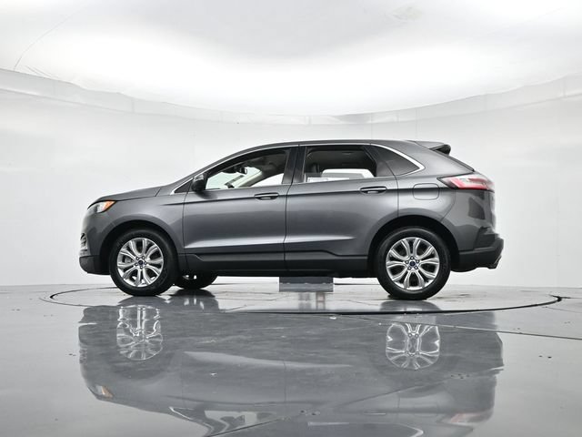 Certified 2022 Ford Edge Titanium AWD/4WD image 37