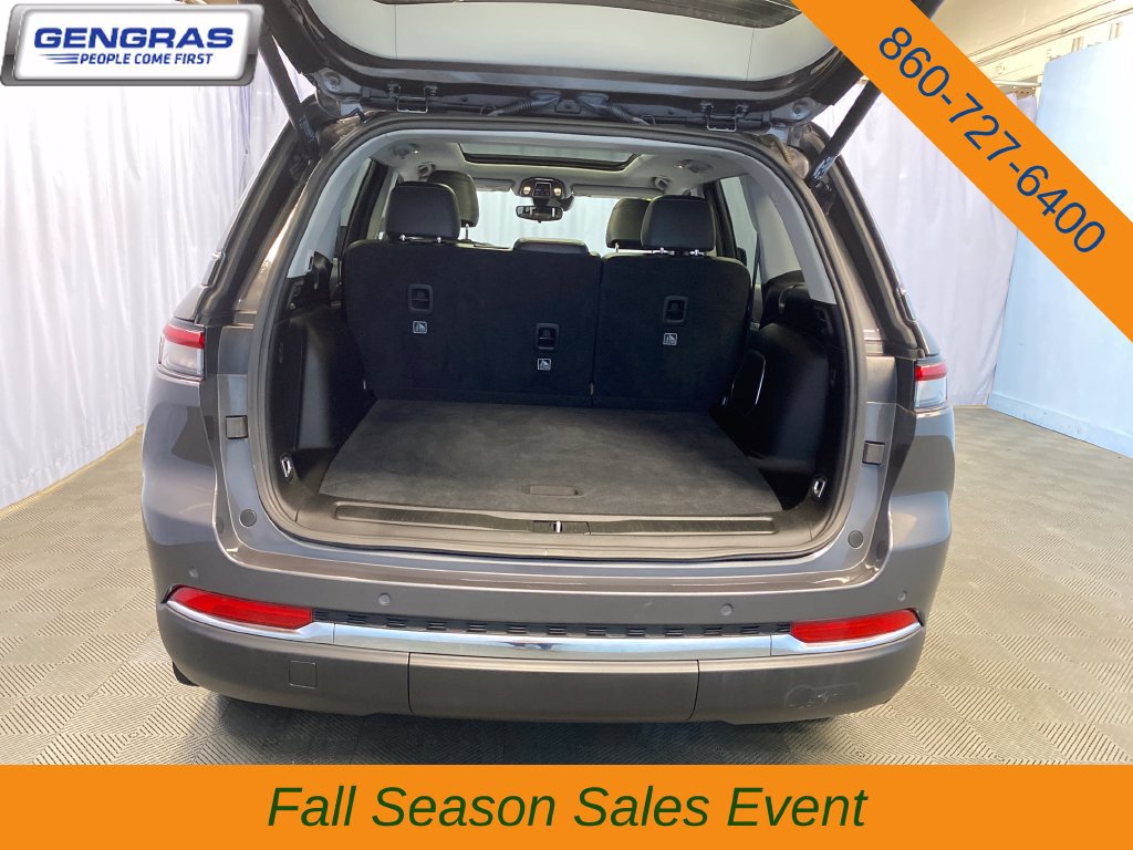 Used 2022 Jeep Grand Cherokee Limited 4xe w/ MOPAR Finishing Package AWD/4WD image 34