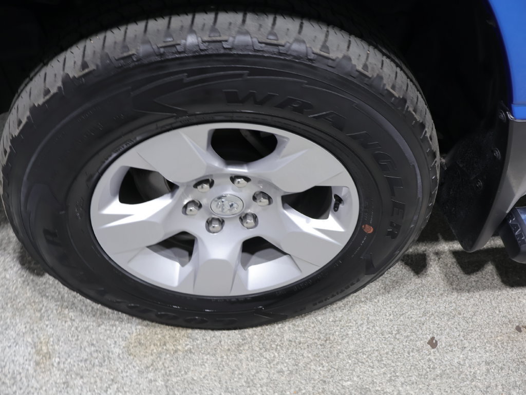 Used 2023 RAM 1500 Big Horn AWD/4WD image 11