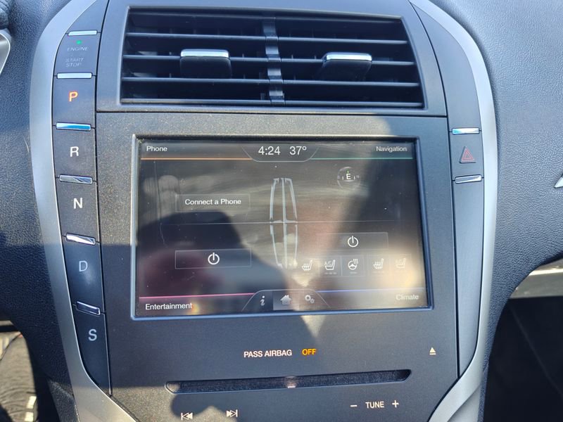 Used 2016 Lincoln MKZ AWD w/ Equipment Group 300A Reserve image 15