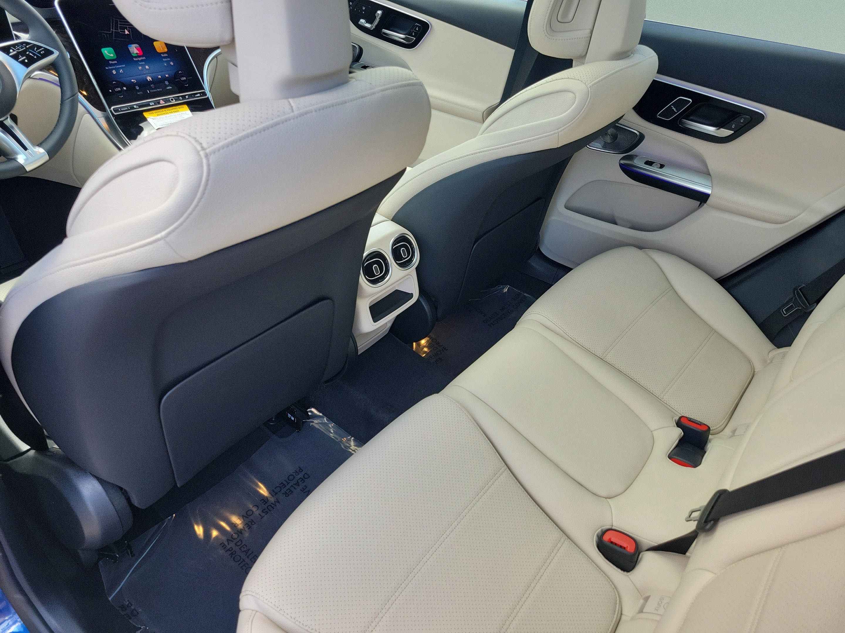 Certified 2026 Mercedes-Benz GLC 300 4MATIC image 8