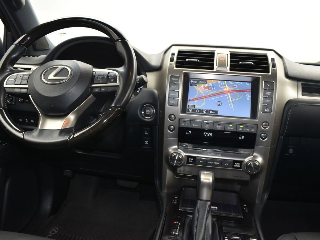 Used 2021 Lexus GX 460 Premium image 30