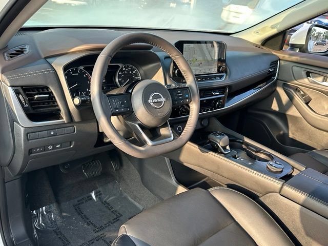 Certified 2023 Nissan Rogue SL w/ SL Premium Package AWD/4WD image 32