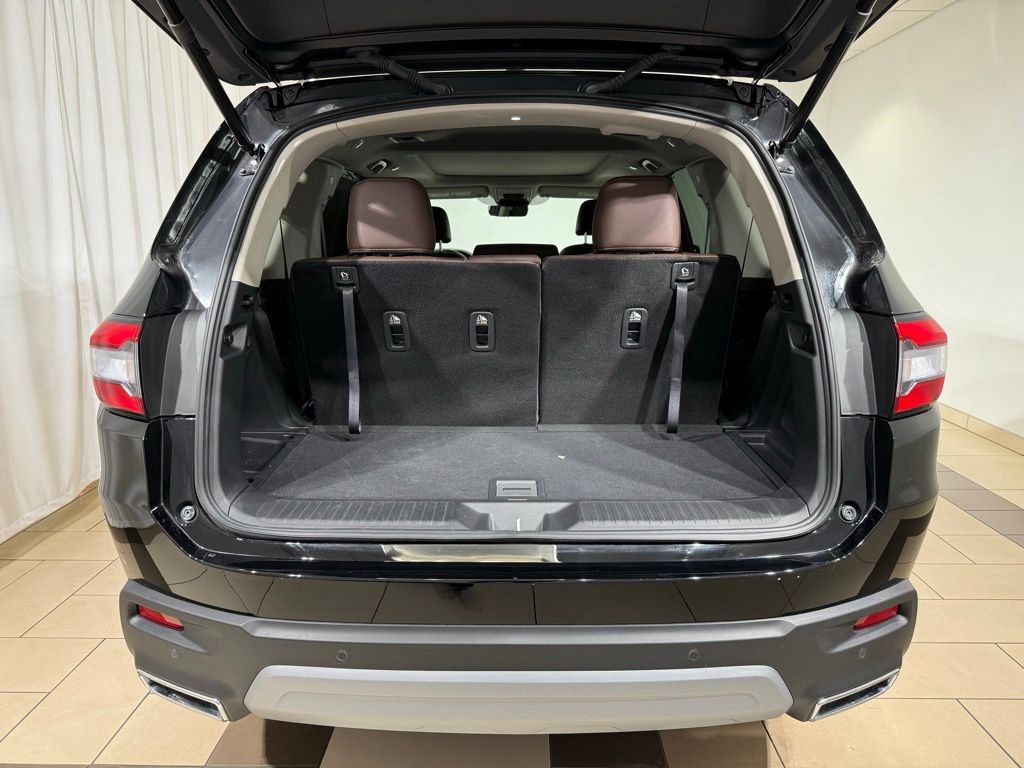 Used 2025 Honda Pilot Elite image 12
