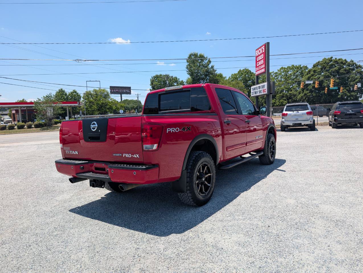 Used 2012 Nissan Titan PRO-4X AWD/4WD image 7