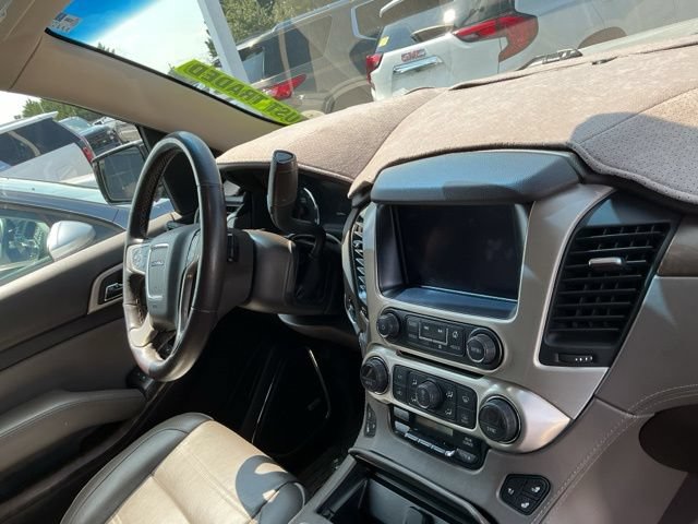 Used 2018 GMC Yukon Denali w/ Open Road Package AWD/4WD image 12