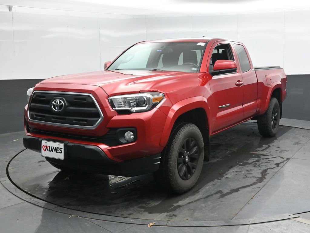Used 2016 Toyota Tacoma SR5 w/ SR5 Appearance Package (SN) AWD/4WD image 6