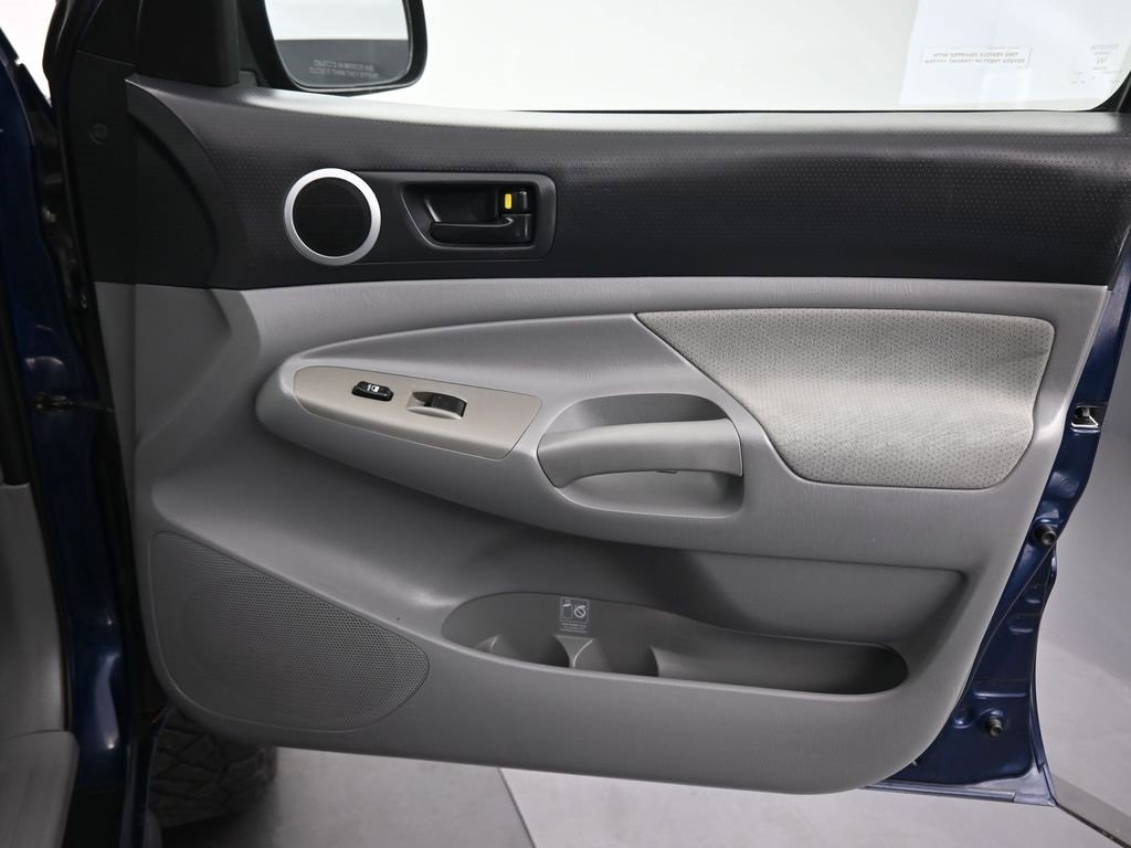 Used 2006 Toyota Tacoma 4x4 Double Cab w/ SR5 Pkg #2 image 38