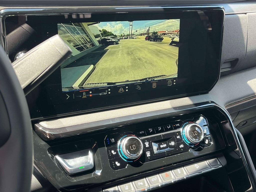 New 2026 GMC Sierra 2500 AT4 w/ AT4 Premium Plus Package AWD/4WD image 28