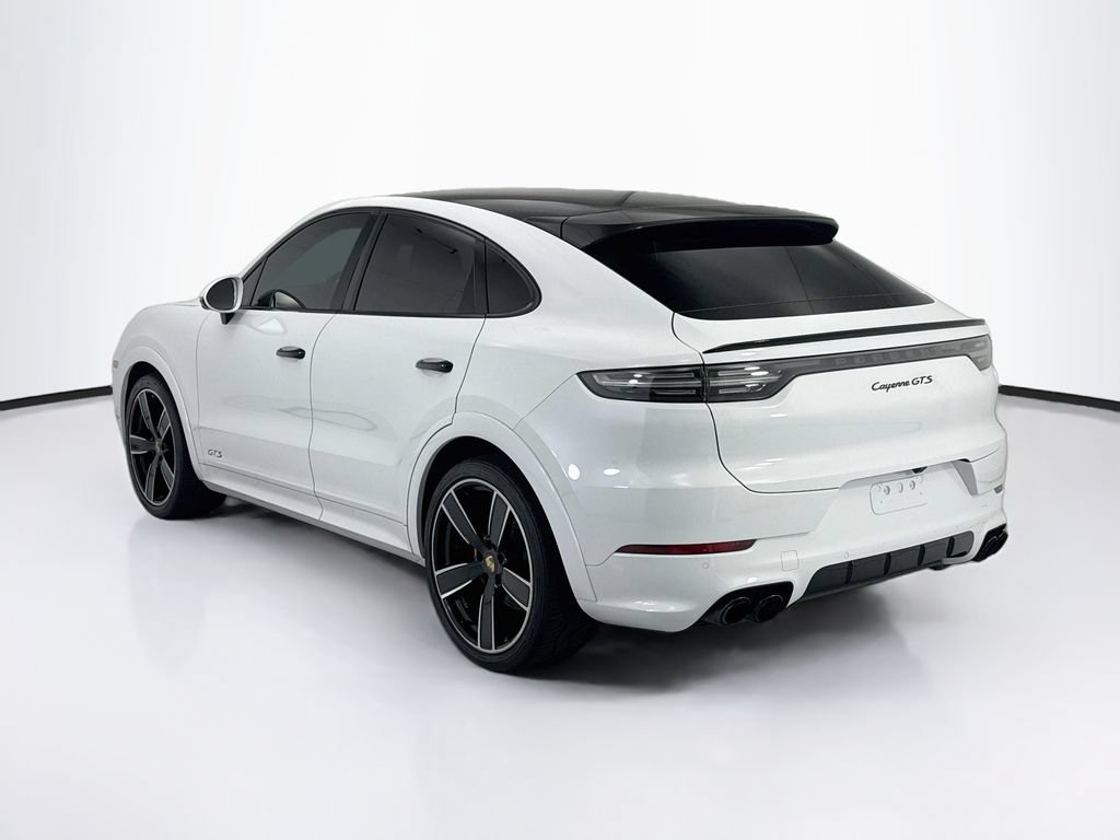 Used 2021 Porsche Cayenne GTS AWD/4WD image 7