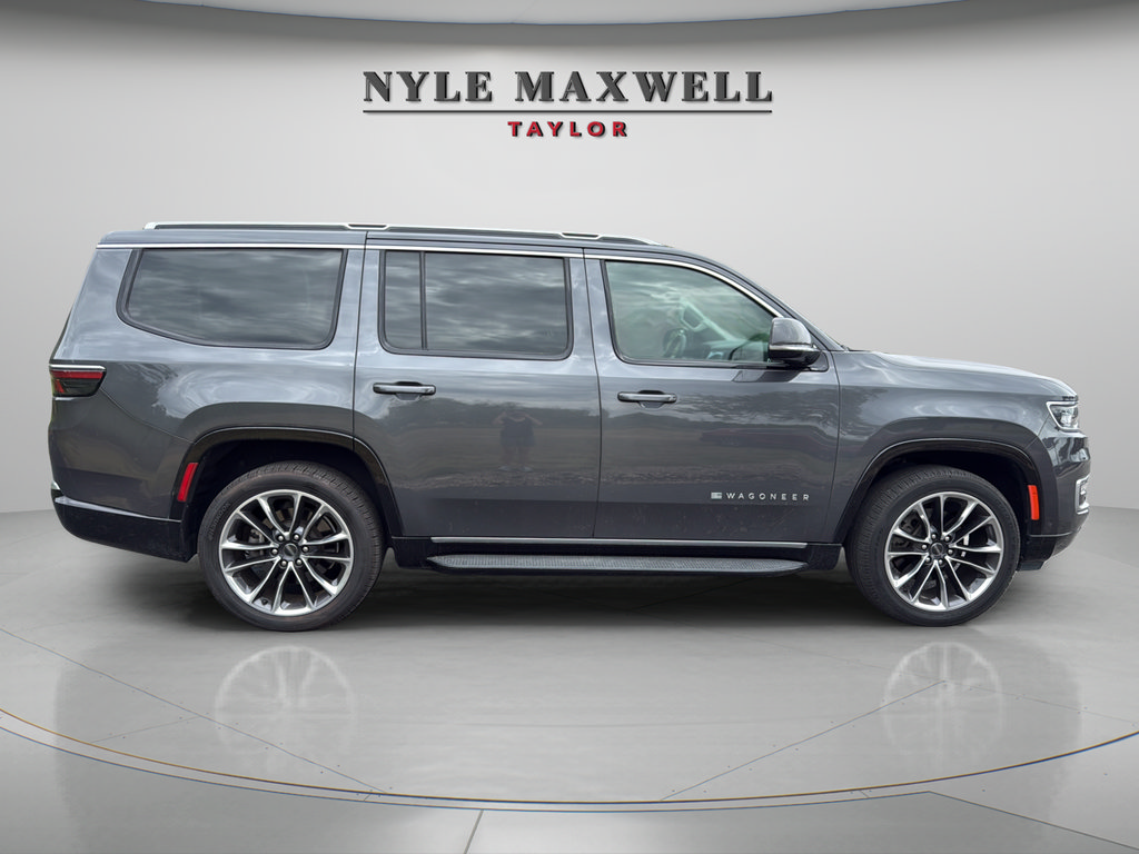 Used 2022 Jeep Wagoneer Series II w/ Premium Group I RWD image 13