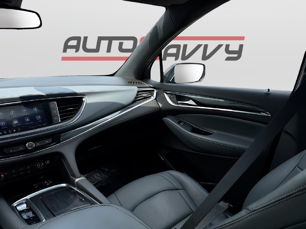 Used 2023 Buick Enclave Essence w/ Sport Touring Edition FWD image 22