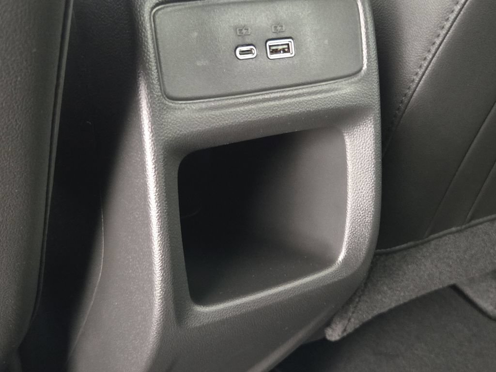 New 2026 Chevrolet Trax LT w/ Driver Confidence Package FWD image 32