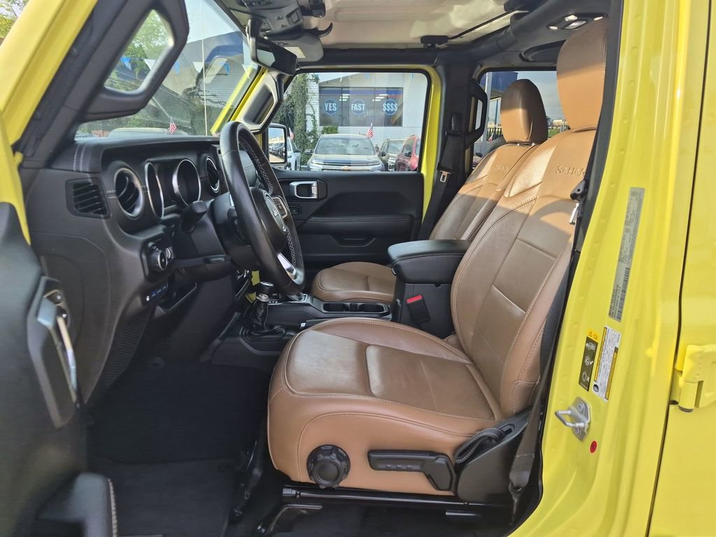 Used 2023 Jeep Wrangler Unlimited Sahara w/ Cold Weather Group image 11