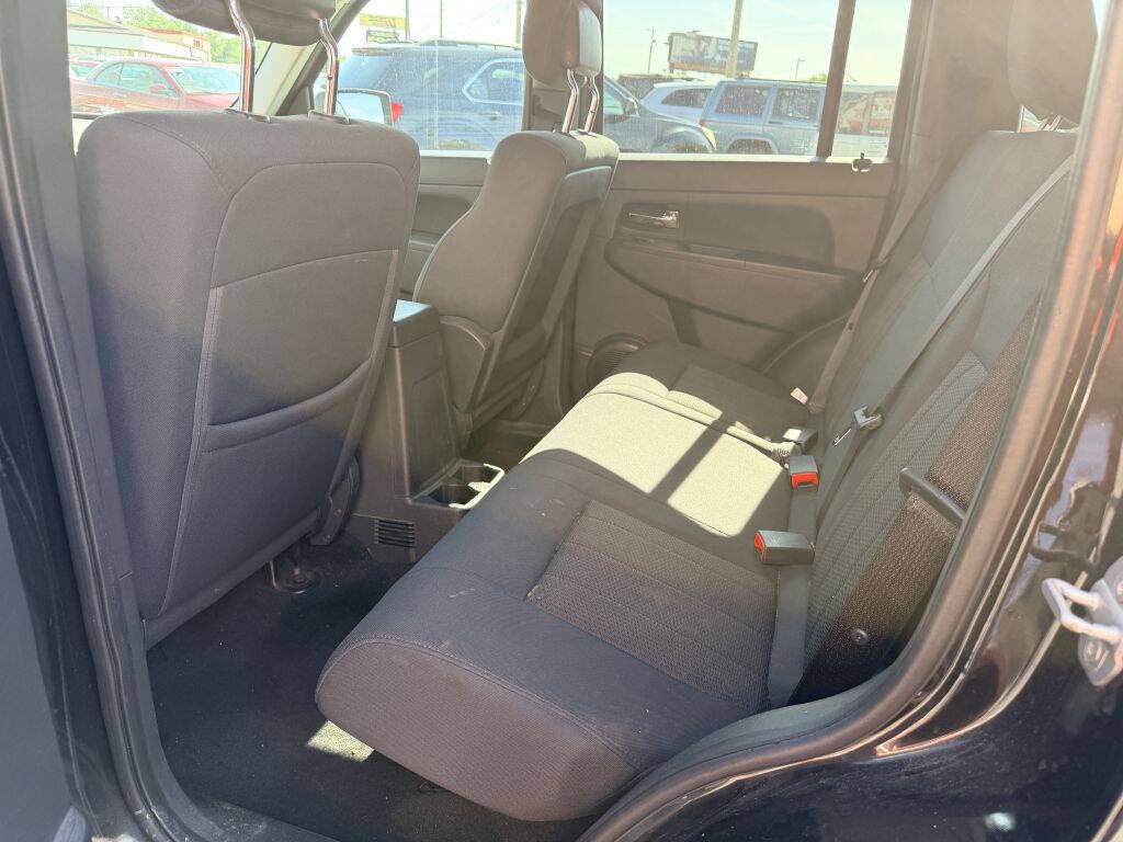 Used 2012 Jeep Liberty Sport w/ Popular Equipment Group AWD/4WD image 6