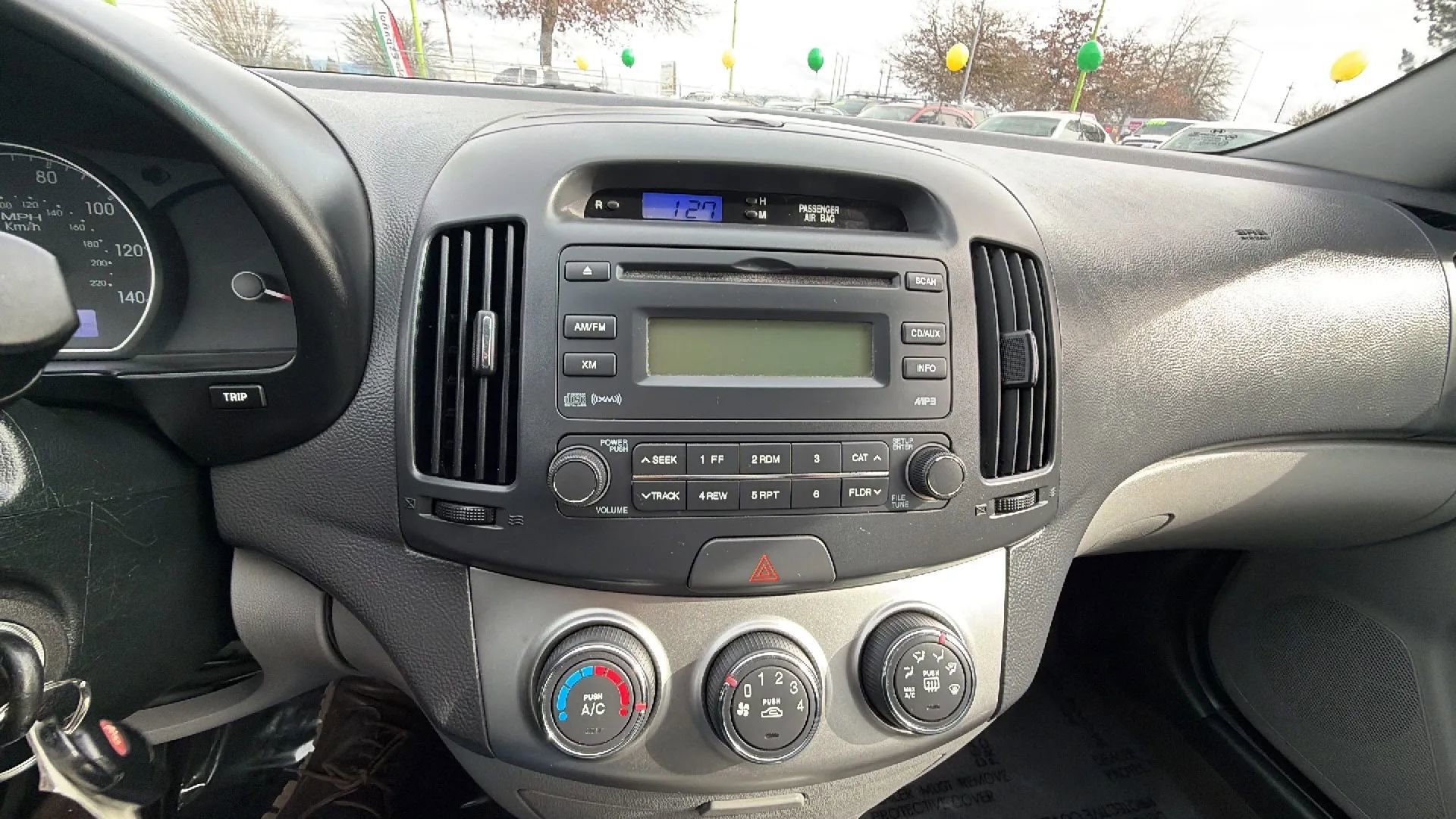 Used 2010 Hyundai Elantra GLS FWD image 14