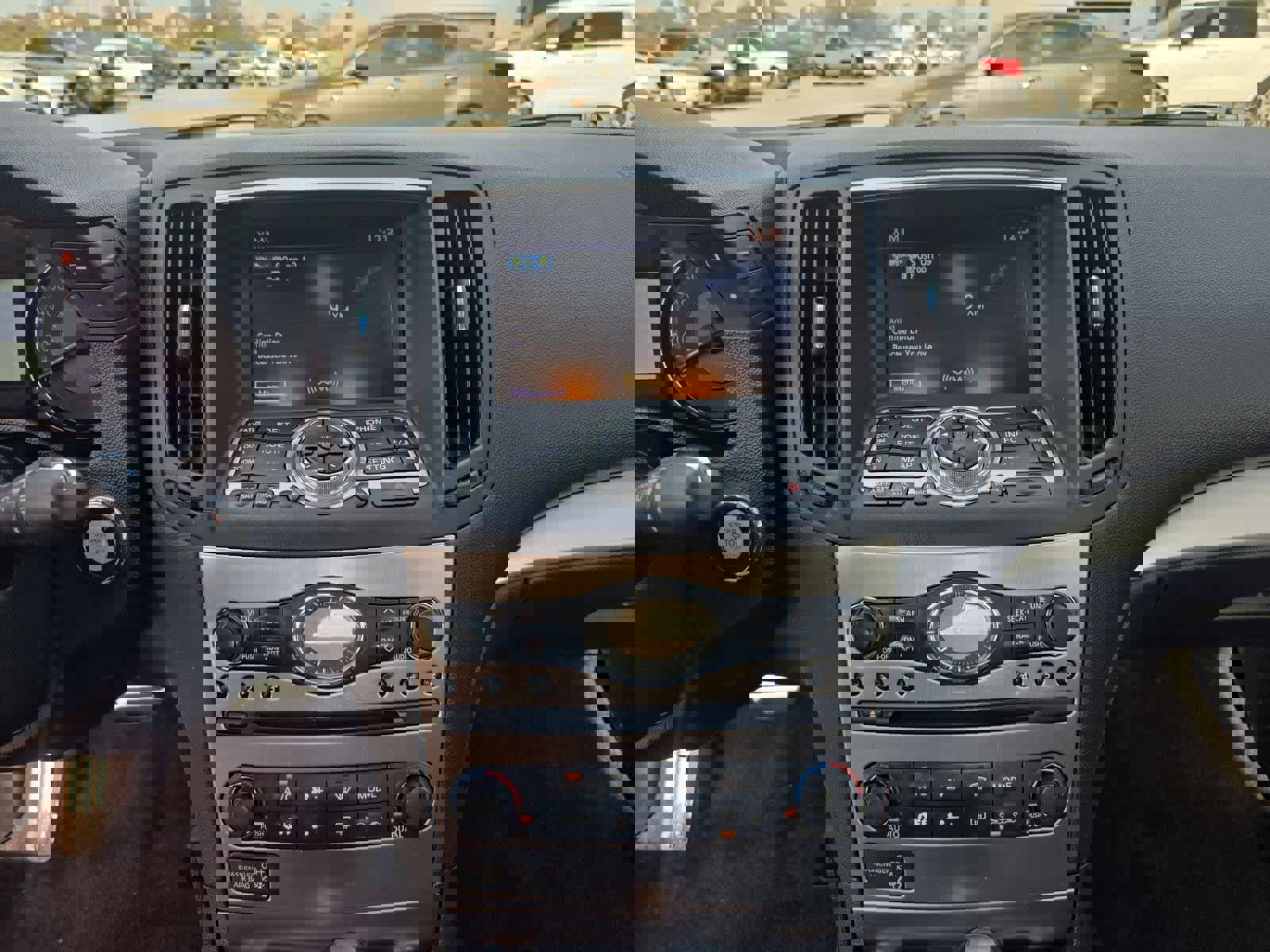 Used 2010 INFINITI G37 Journey w/ Premium Pkg image 26