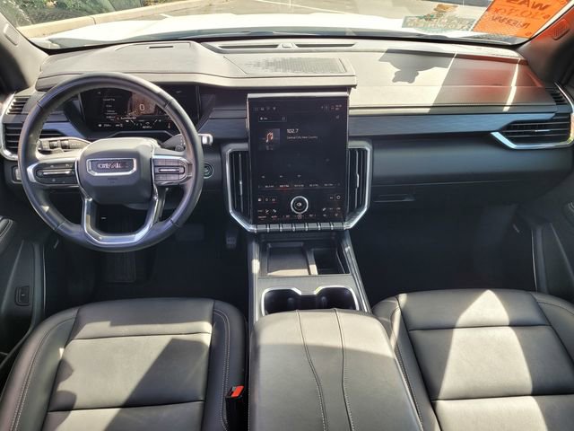 Used 2024 GMC Acadia Elevation image 10