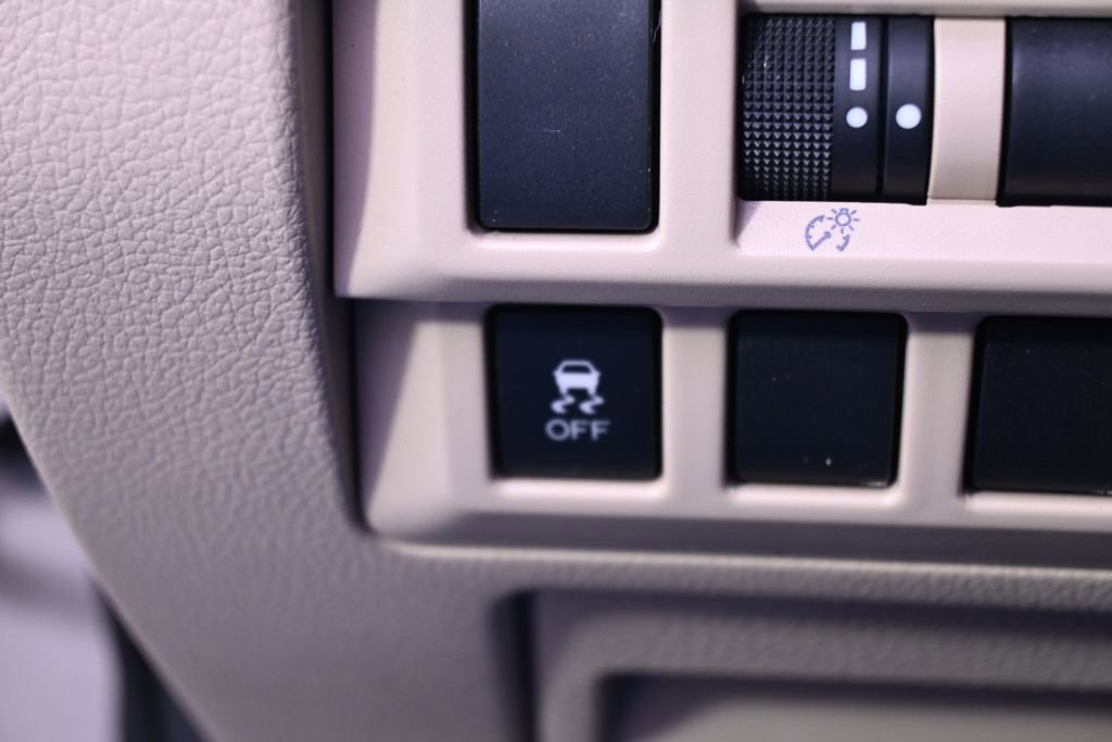 Used 2018 Subaru Outback 2.5i Premium image 24