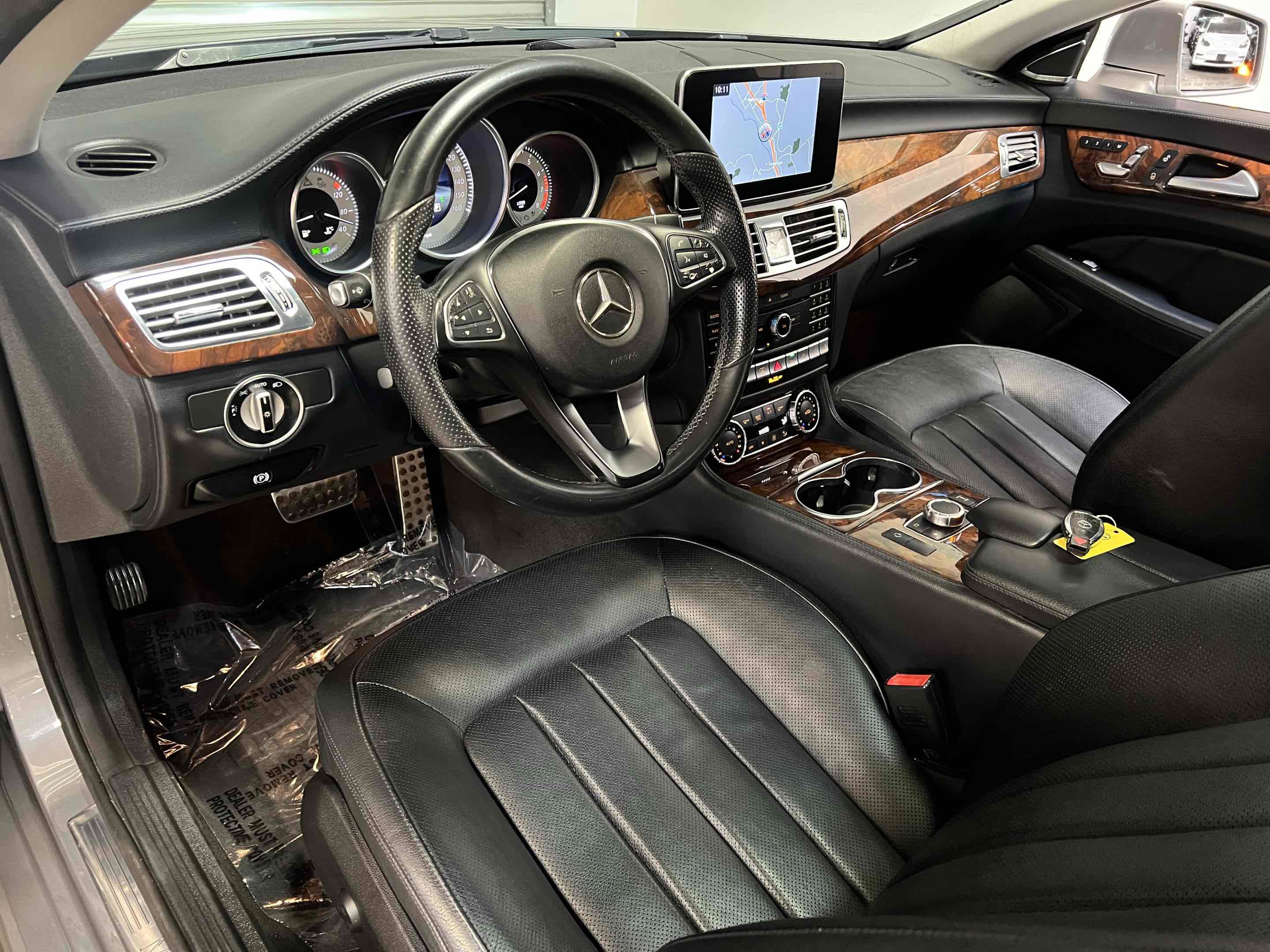 Used 2015 Mercedes-Benz CLS 550 image 3