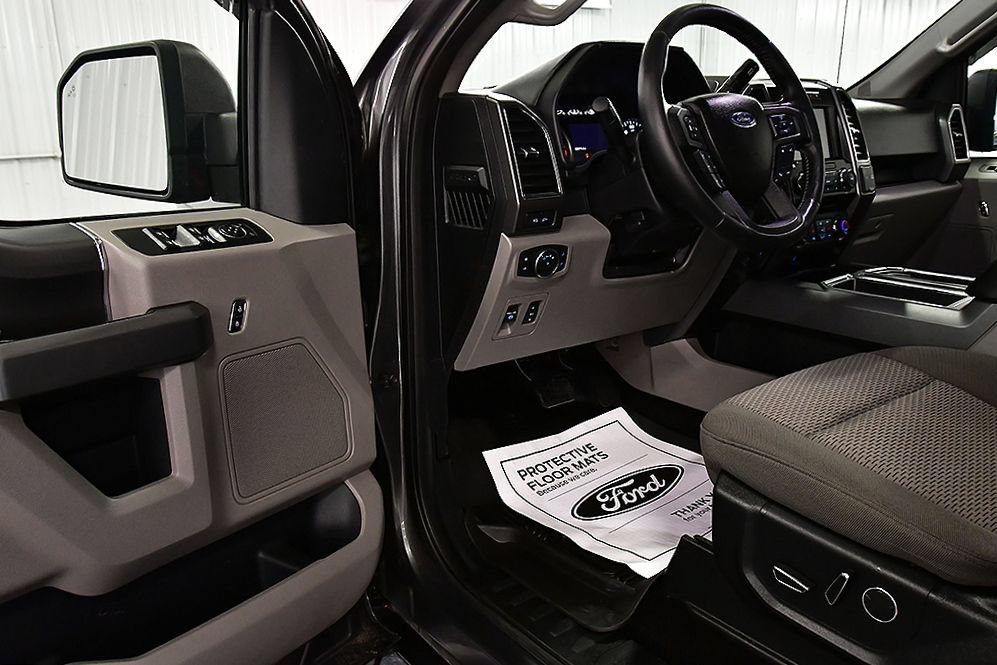 Used 2018 Ford F150 XLT w/ Equipment Group 302A Luxury AWD/4WD image 18