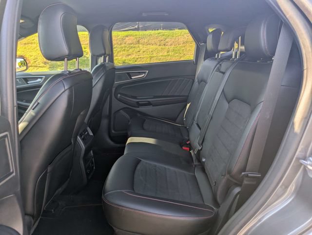 Used 2022 Ford Edge ST-Line AWD/4WD image 15