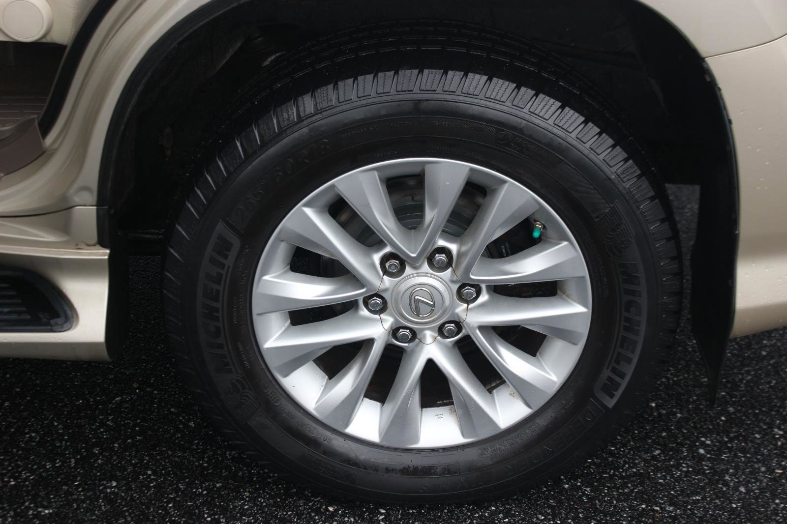 Used 2016 Lexus GX 460 image 47