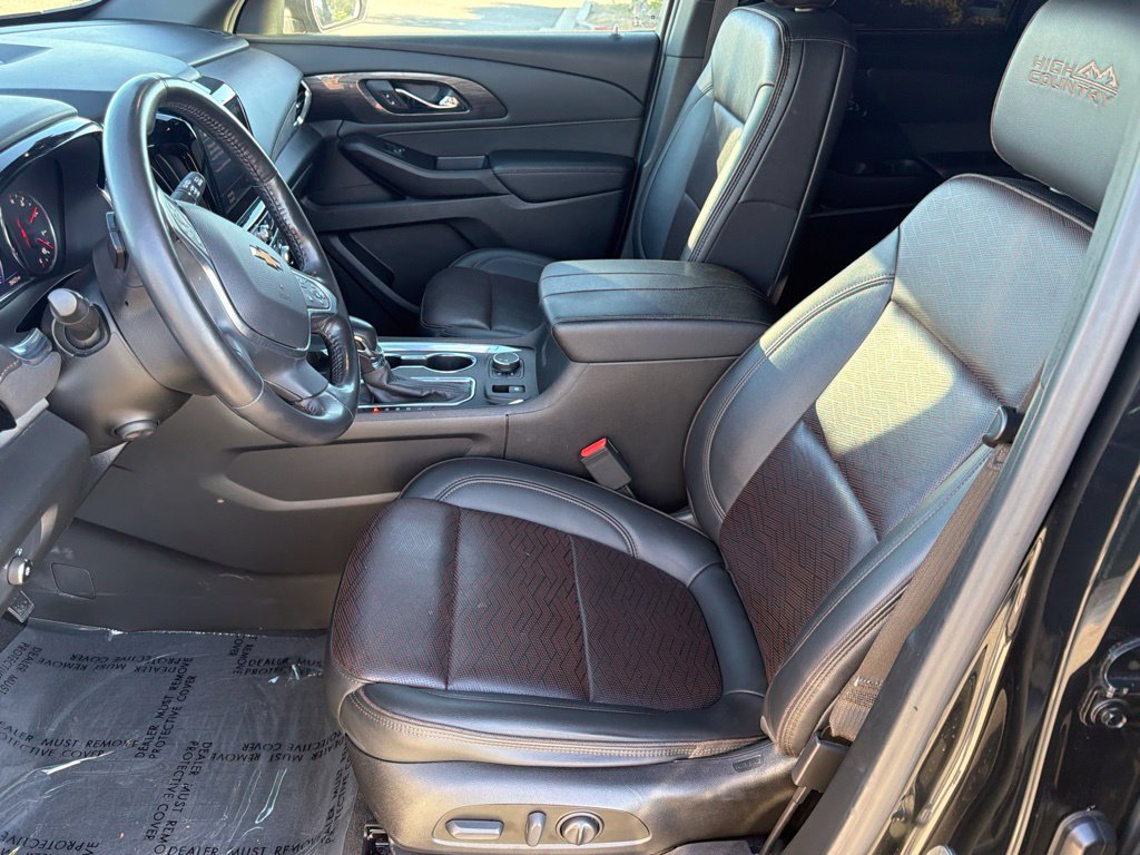 Used 2022 Chevrolet Traverse High Country w/ LPO, Cargo Package FWD image 20