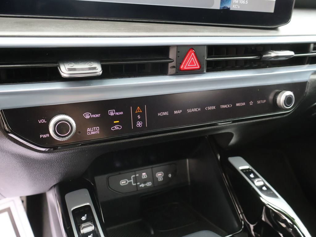 Used 2024 Kia Sorento SX Prestige AWD/4WD image 37