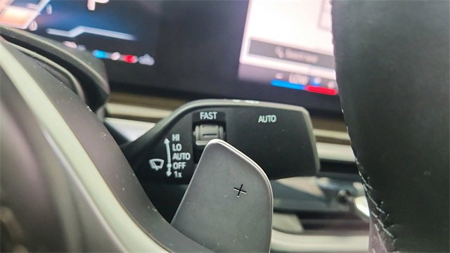 Used 2025 BMW X6 xDrive40i image 45